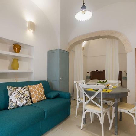 Dimora Zafferano - Guest House אוסטוני מראה חיצוני תמונה