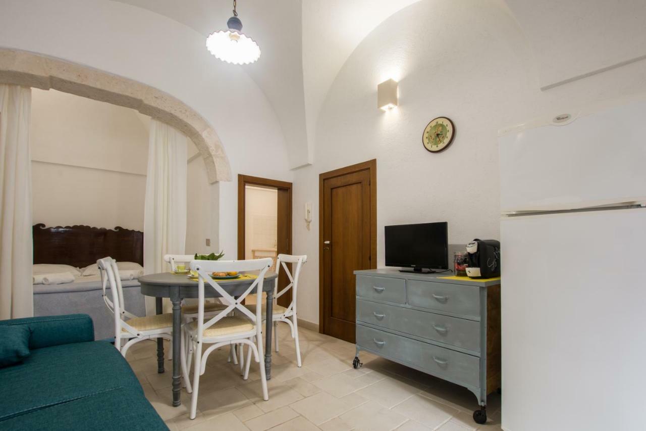 Dimora Zafferano - Guest House אוסטוני מראה חיצוני תמונה